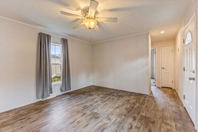 71 Autumn Ln, Lewiston, ME 04240 - photo 5