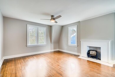48 Glencoe Rd Columbus OH-large-006-004-