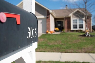 3015 Lodgepole Dr, Whiteland, IN 46184 - photo 4