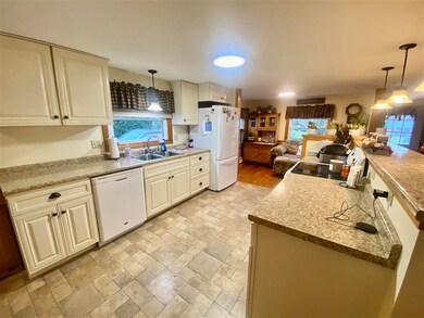 10 Meadowcrest Ln, Barre, VT 05641 - photo 5