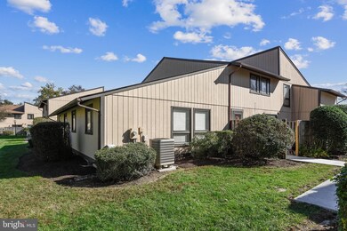 538 Glen Ct, Glen Burnie, MD 21061 - photo 4