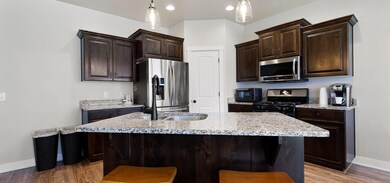 Listing_758751_Photo_2
