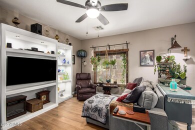 16039 W Acapulco Ln, Surprise, AZ 85379 - photo 7