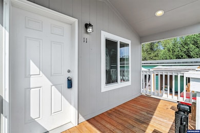 1530 Tamarack St unit 11 St, Sweet Home, OR 97386 - photo 4