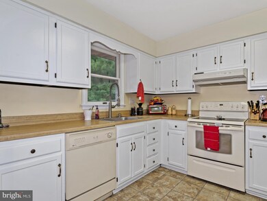 2003 Stillwater Rd, Sykesville, MD 21784 - photo 5