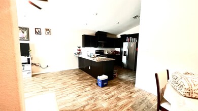 4518 Collins Rd, Houston, TX 77093 - photo 5