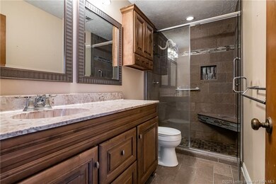 916 Brentwood Ct, New Albany, IN 47150 - photo 4