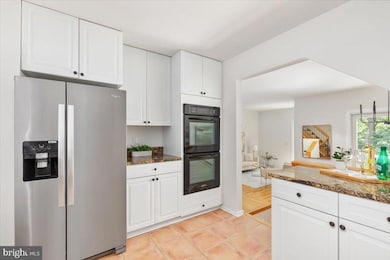 2086 Lake Audubon Ct, Reston, VA 20191 - photo 7