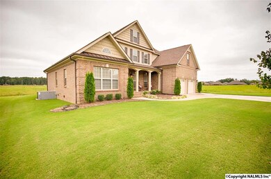 17064 Obsidian Circle, Athens, AL 35613