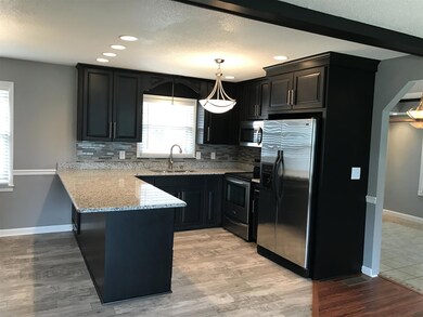 1309 Mockingbird Dr, Shelbyville, TN 37160 - photo 3