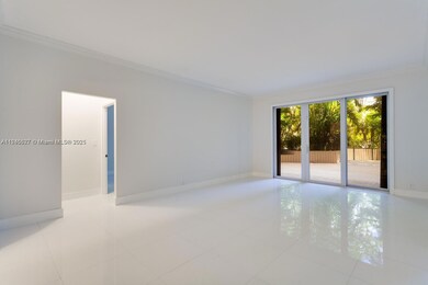 Towers of Key Biscayne unit D106, Key Biscayne, FL 33149 - photo 2