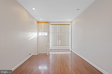 844 N Patterson Park Ave, Baltimore, MD 21205 - photo 4