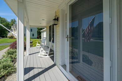 55 Stirling Ave, Hooksett, NH 03106 - photo 3