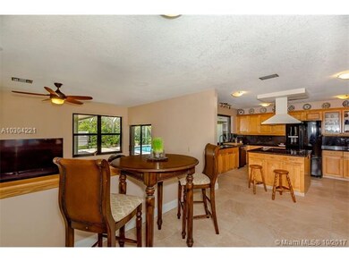 4011 SW 111th Ln, Davie, FL 33328 - photo 4