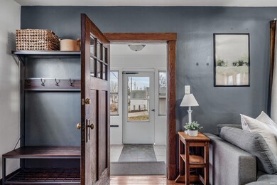 2015 Hensch St, Fort Wayne, IN 46808 - photo 4