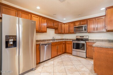 AZA_Listings_15252_N_100thSt_Images-27