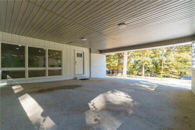 4882 Golden Dr SW, Mableton, GA 30126 - photo 5