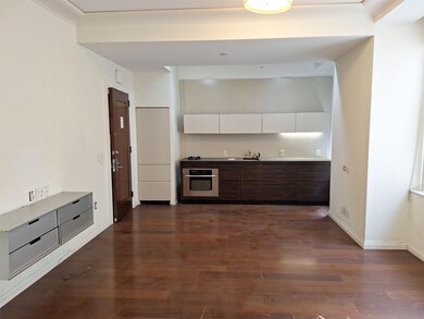 Cipriani Club Residences unit 735, New York, NY 10005 - photo 5