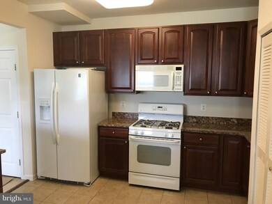 2001 Connor Ct unit M, Bowie, MD 20721 - photo 2