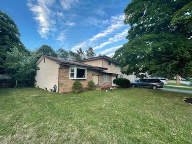 4762 Scarlet St, Columbus, OH 43227 - photo 6