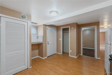 6 N 4th St unit 2, Fulton, NY 13069 - photo 3