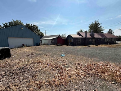 711 E Lake St, Medical Lake, WA 99022 - photo 2