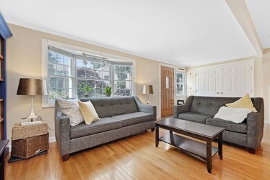 21 Walton St, Waltham, MA 02451 - photo 4