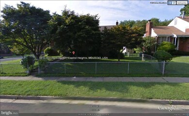 6413 Rolling Ridge Dr, Capitol Heights, MD 20743 - photo 2