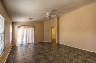 Family Room (2)
