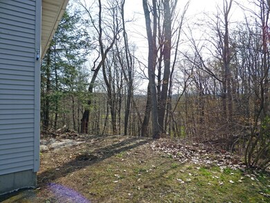 42 Randall Wood Dr, Montague, MA 01351 - photo 6