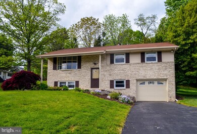 3897 Pawnee Rd, Columbia, PA 17512 - photo 4