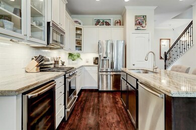 5805 Larkin St, Houston, TX 77007 - photo 4