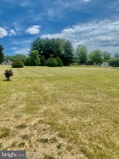 7201 Dustin Dr, Sharpsburg, MD 21782 - photo 5