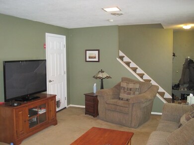 21 Gilson Rd, West Lebanon, NH 03784 - photo 3