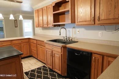 5014 Leatherwood Rd, Tylertown, MS 39667 - photo 5