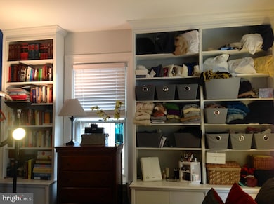 Woodley Condominium unit 209, Washington, DC 20009 - photo 6