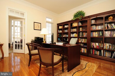 35357 Greyfriar Dr, Round Hill, VA 20141 - photo 5