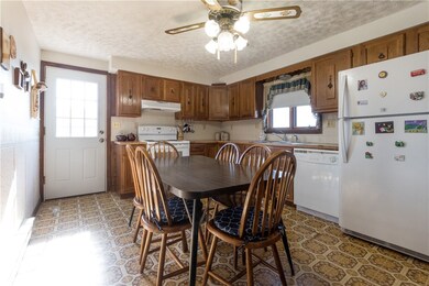 5 Trout Dr, Middletown, RI 02842 - photo 7