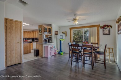06_2011_Chickadee_Court006_mls