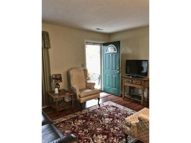 Living room plenty of sunlight