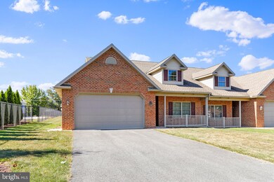 93 Monroe Dr, Chambersburg, PA 17201 - photo 3