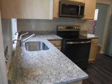 305 Grove St unit 307, Waltham, MA 02453 - photo 2