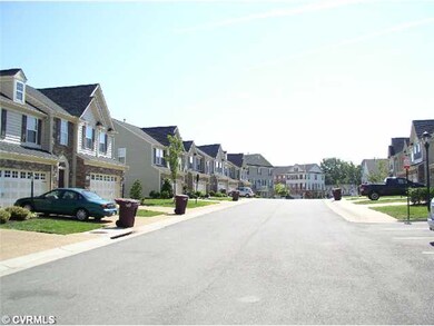 View - Neighborhood ----Street view in front of to