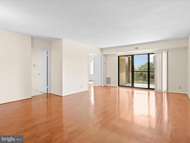The Rotonda unit 525, McLean, VA 22102 - photo 5