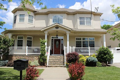 617 Lamont Ave, Staten Island, NY 10312 - photo 2