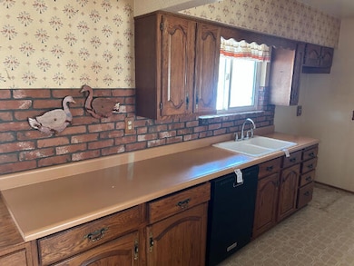 8678 Silver Bridge Rd, Palo Cedro, CA 96073 - photo 5