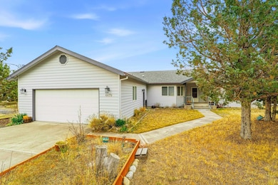 6678 SE Davis Loop, Prineville, OR 97754 - photo 2