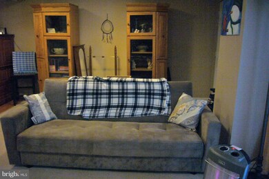 521 Crest Cir, Mohnton, PA 19540 - photo 5