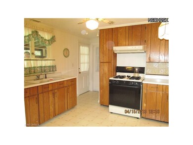 Eat-In-Kitchen!
