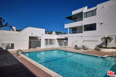 2552 Navarra Dr unit A, Carlsbad, CA 92009 - photo 5